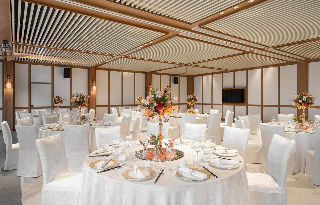 The Fullerton Ocean Park Hotel Hong Kong Extérieur photo The ballroom
