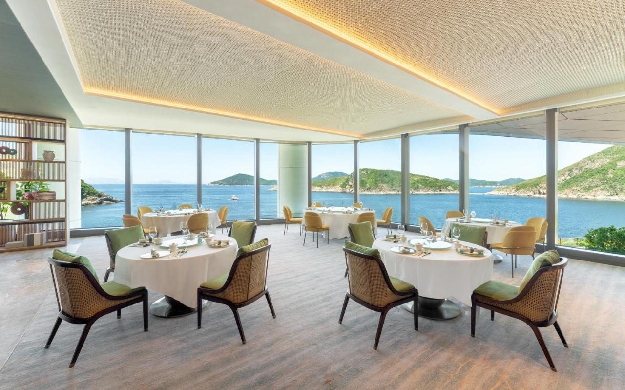 The Fullerton Ocean Park Hotel Hong Kong Extérieur photo The Deck