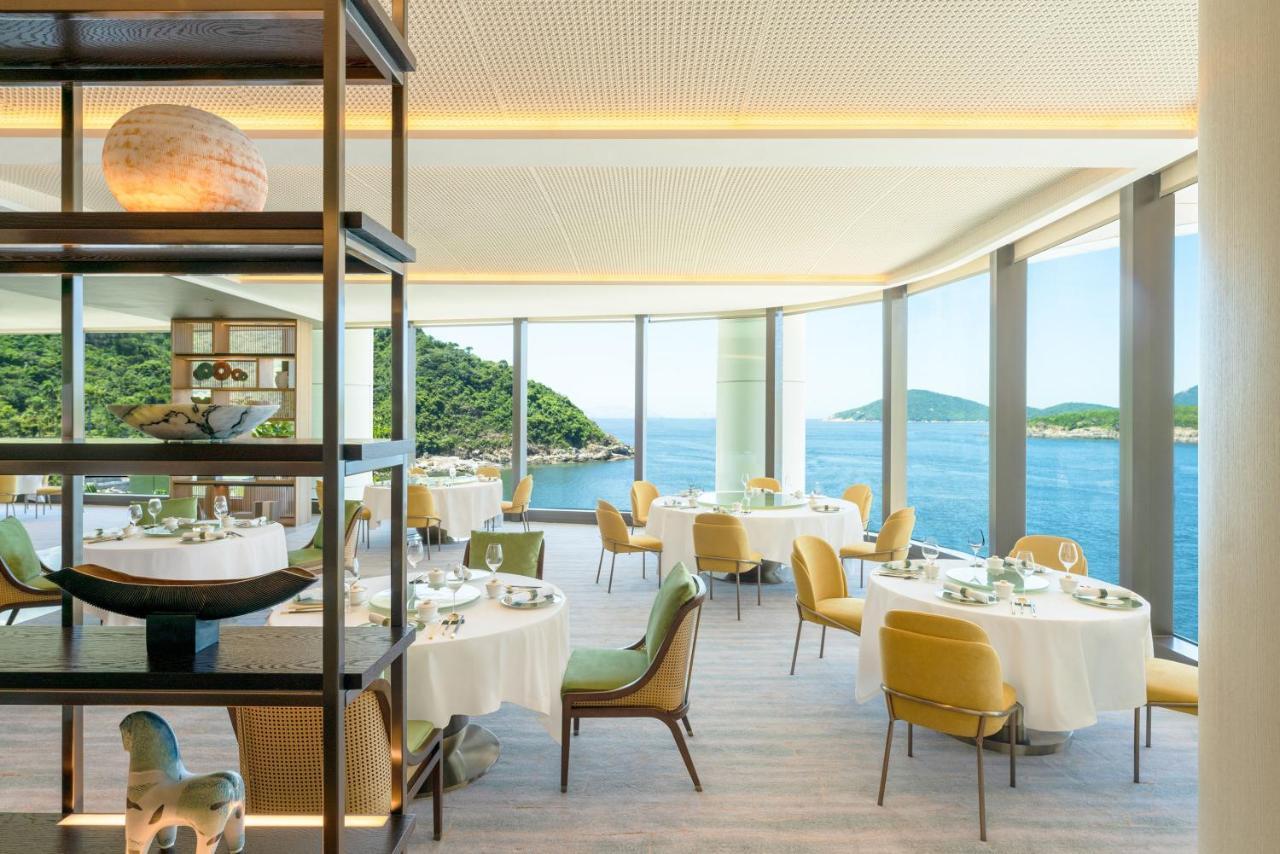 The Fullerton Ocean Park Hotel Hong Kong Extérieur photo The Deck